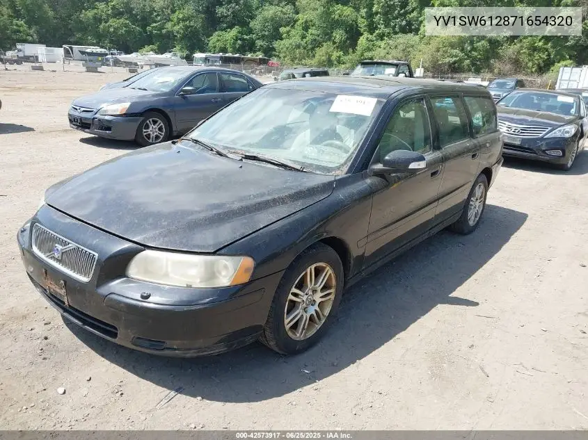 2007 Volvo V70 2.4 VIN: YV1SW612871654320 Lot: 42573917