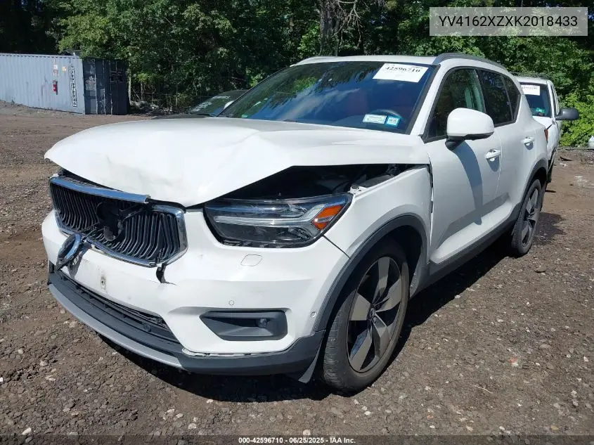 2019 Volvo Xc40 T5 Momentum/T5 R-Design VIN: YV4162XZXK2018433 Lot: 42596710