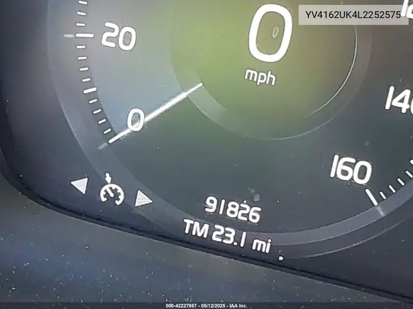 2020 Volvo Xc40 T5 Momentum VIN: YV4162UK4L2252575 Lot: 42227857