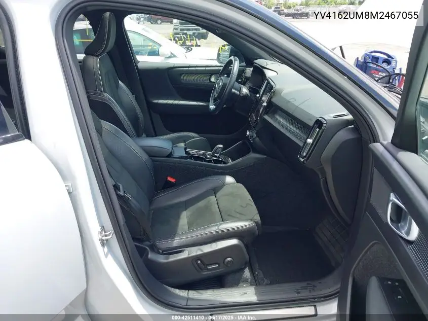 2021 Volvo Xc40 T5 R-Design VIN: YV4162UM8M2467055 Lot: 42511410