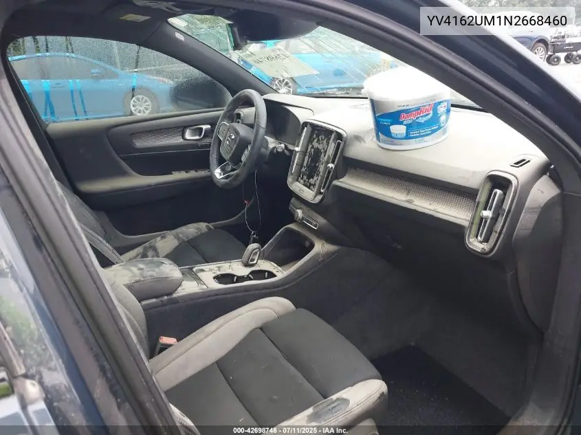 2022 Volvo Xc40 T5 R-Design VIN: YV4162UM1N2668460 Lot: 42698746