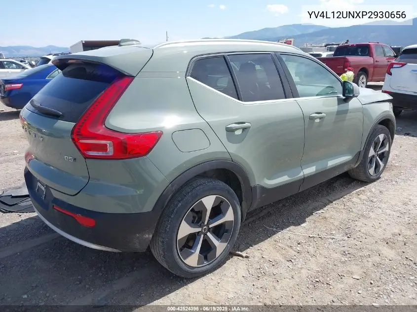 2023 Volvo Xc40 B5 Plus Bright Theme VIN: YV4L12UNXP2930656 Lot: 42524396