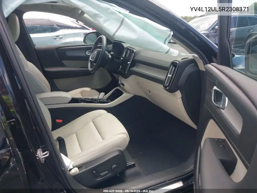 2024 Volvo Xc40 B5 Plus Dark Theme VIN: YV4L12UL5R2308371 Lot: 42516455