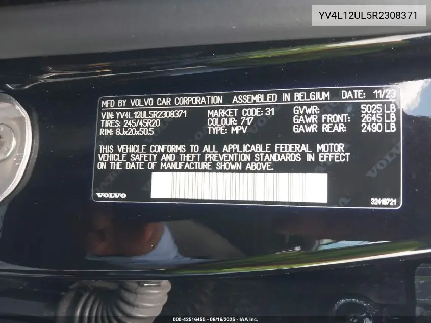 2024 Volvo Xc40 B5 Plus Dark Theme VIN: YV4L12UL5R2308371 Lot: 42516455