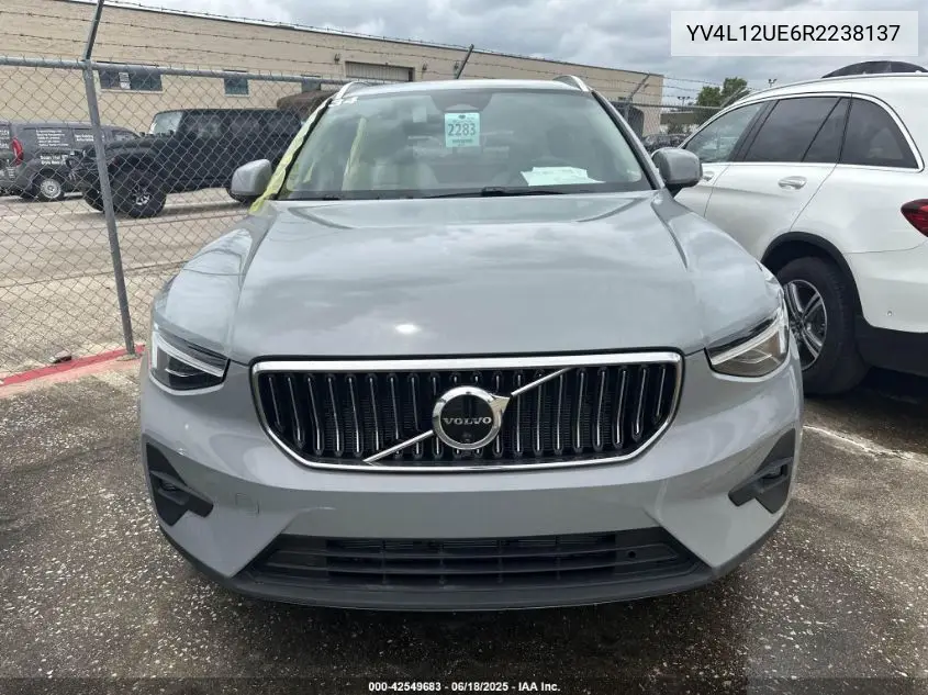2024 Volvo Xc40 B5 Plus Bright Theme VIN: YV4L12UE6R2238137 Lot: 42549683