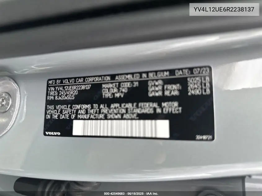 2024 Volvo Xc40 B5 Plus Bright Theme VIN: YV4L12UE6R2238137 Lot: 42549683