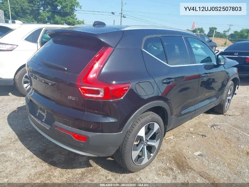 2025 Volvo Xc40 B5 Core Bright Theme VIN: YV4L12UJ0S2507803 Lot: 42551329