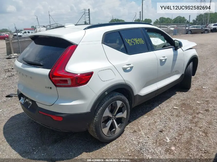 2025 Volvo Xc40 B5 Plus Dark Theme VIN: YV4L12UC9S2582694 Lot: 42596916