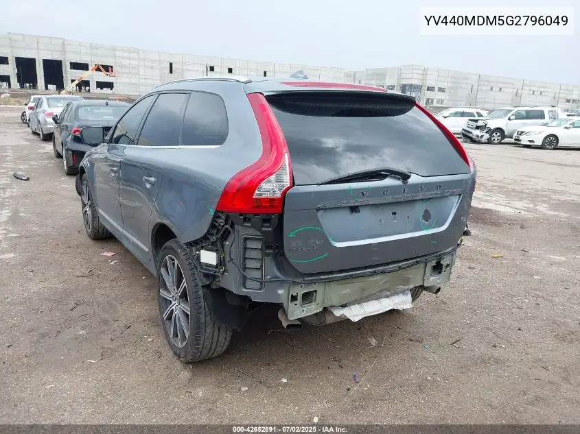 2016 Volvo Xc60 T5 Drive-E Platinum VIN: YV440MDM5G2796049 Lot: 42652891