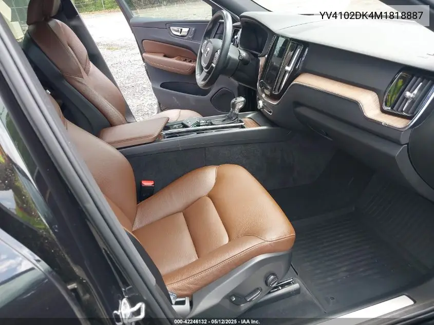 2021 Volvo Xc60 T5 Momentum VIN: YV4102DK4M1818887 Lot: 42246132