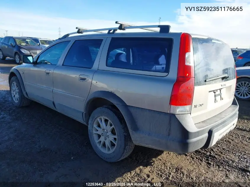 2005 Volvo Xc70 2.5T Awd VIN: YV1SZ592351176665 Lot: 12253643