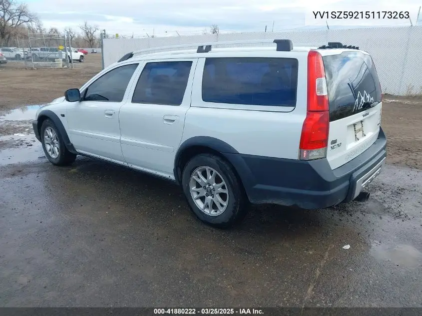 2005 Volvo Xc70 2.5T Awd VIN: YV1SZ592151173263 Lot: 41880222