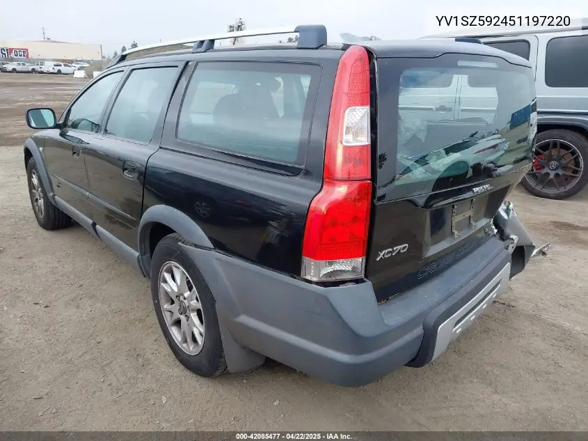 2005 Volvo Xc70 2.5T Awd VIN: YV1SZ592451197220 Lot: 42085477