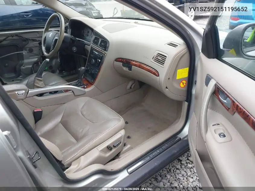 2005 Volvo Xc70 2.5T Awd VIN: YV1SZ592151195652 Lot: 42125275