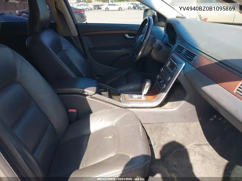 2011 Volvo Xc70 3.2 VIN: YV4940BZ0B1095869 Lot: 42152626